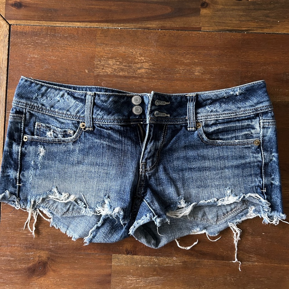 American Eagle Outfitters Blue Jean Shorts Distressed Casual
